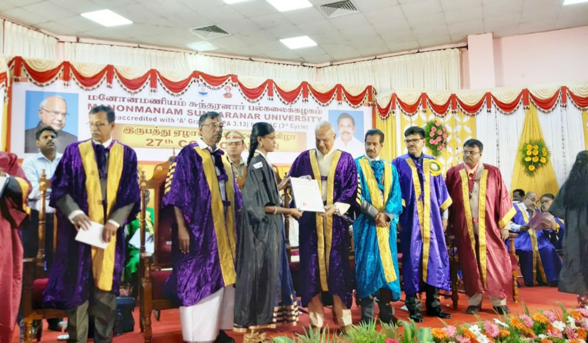 மனோன்மணியம் சுந்தரனார் பல்கலைக்கழகத்தில் திருமாவளவன் எம்.பி. க்கு ஆளுனர் புரோகித் பட்டம் வழங்கினார்
