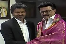 முன்னாள் முதல்வரை சந்தித்தார் முதல்வர் ஜோசப் விஜய்
