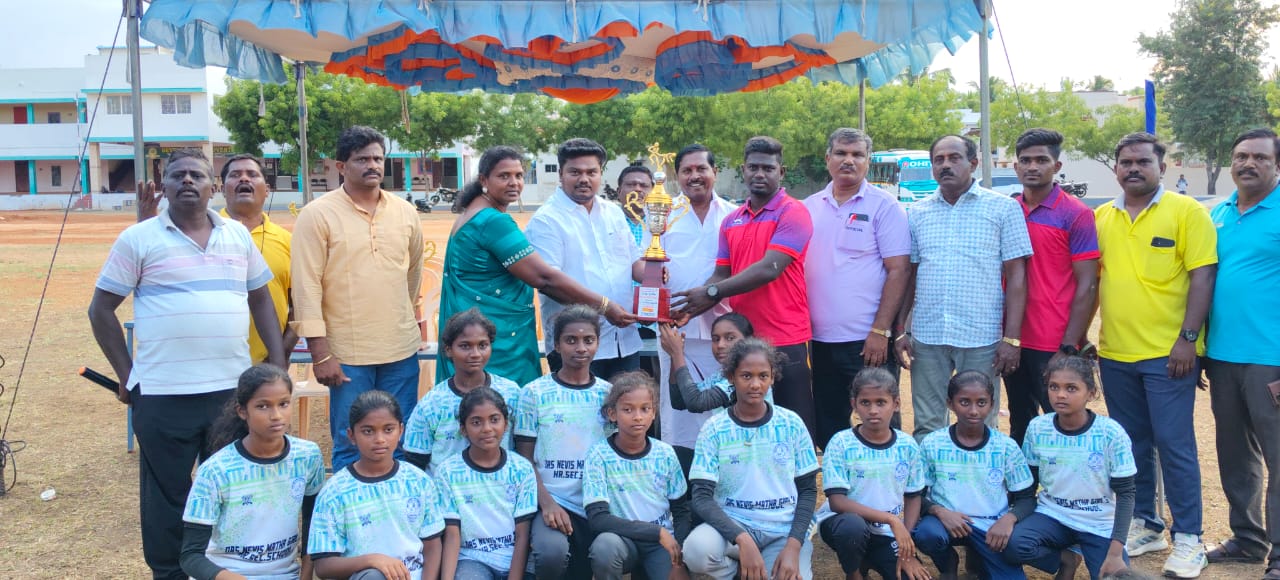 தமிழ்நாடு பள்ளிக்கல்வி துறை சார்பில்- பெண்கள் கபடி போட்டி