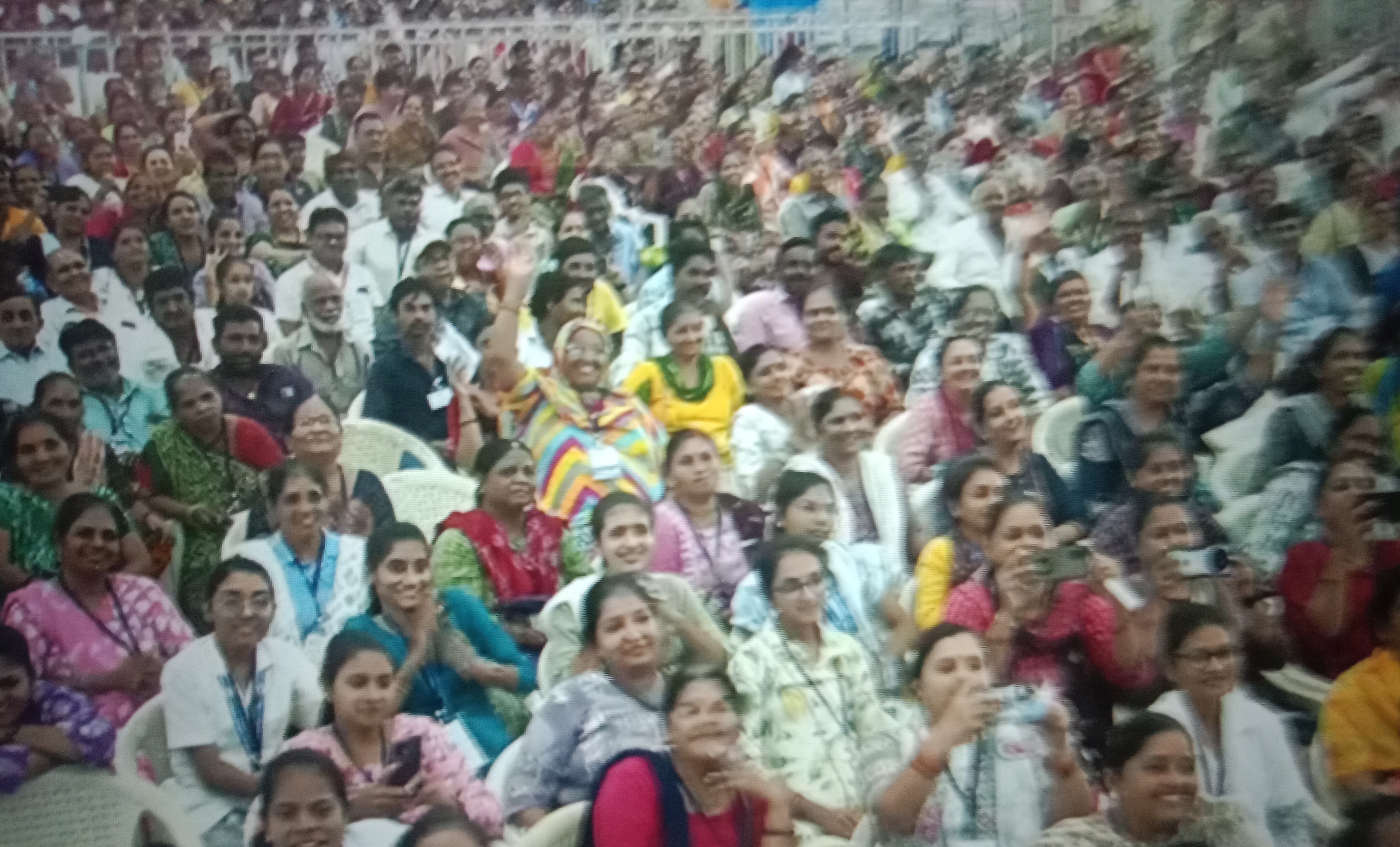 பிரதமர் நரேந்திர மோடி ரூ.5,400 கோடி மதிப்பிலான மேம்பாட்டுப் பணிகளைத் தொடங்கி வைத்தார்.