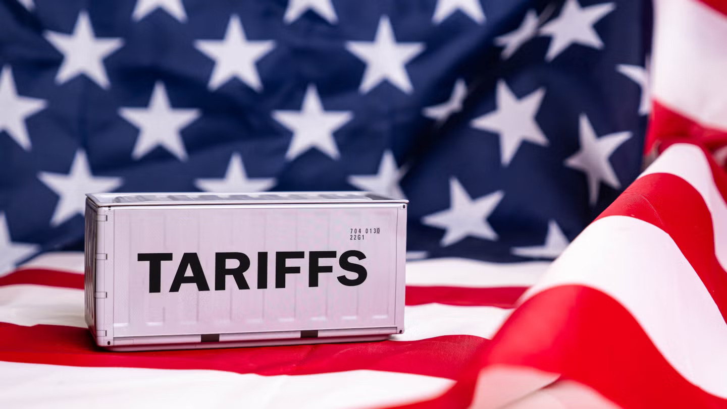 US-Tariffs_shutterstock_2595214717.jpg
