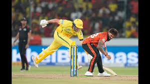  10 ரன்கள் வித்தியாசத்தில் ஐதராபாத் அணி வெற்றி 