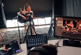 live.jpg