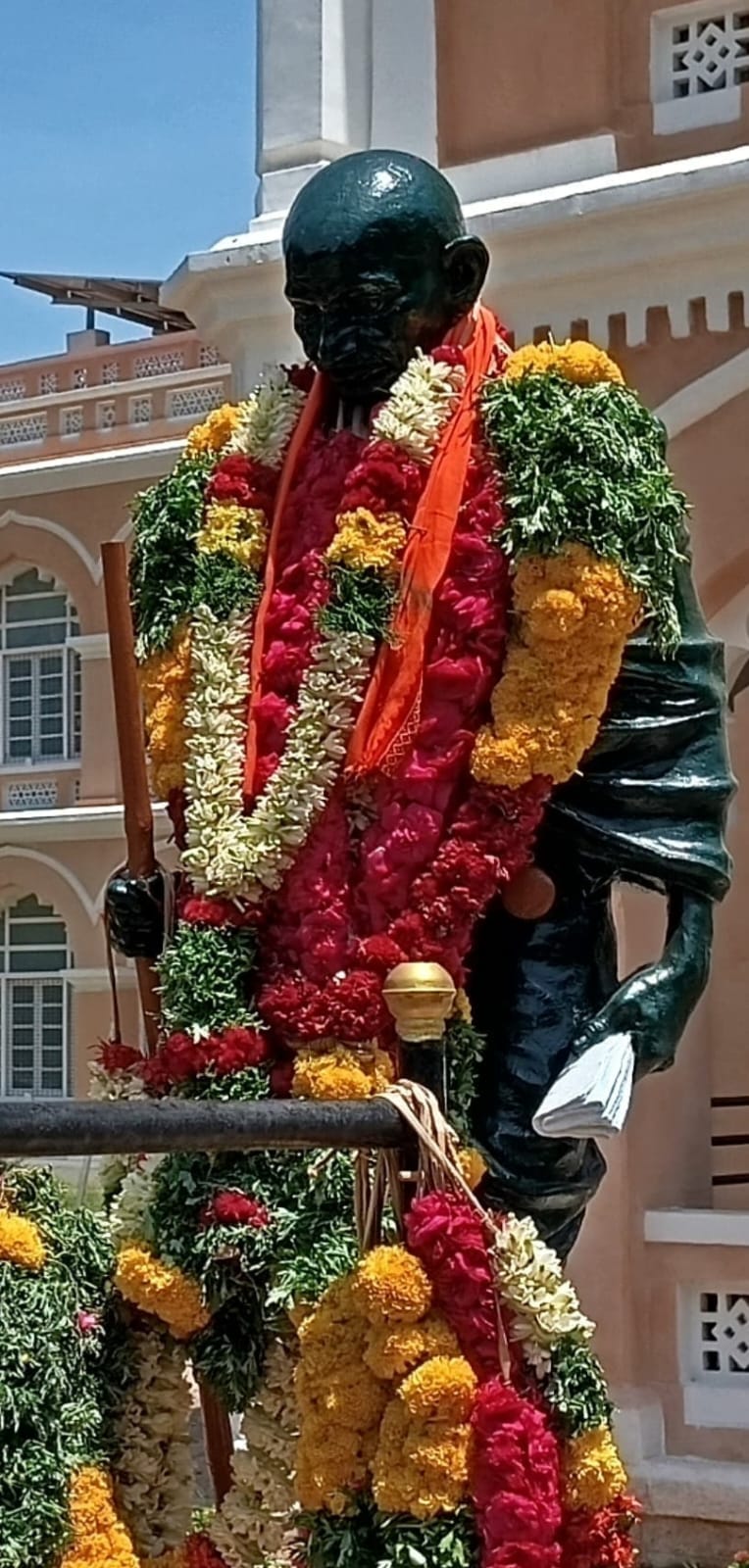mahath.jpg